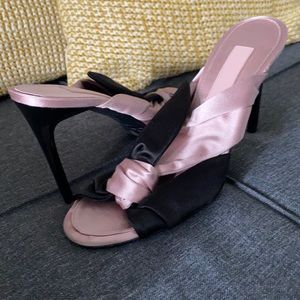 Oscar de la Renta Sandals